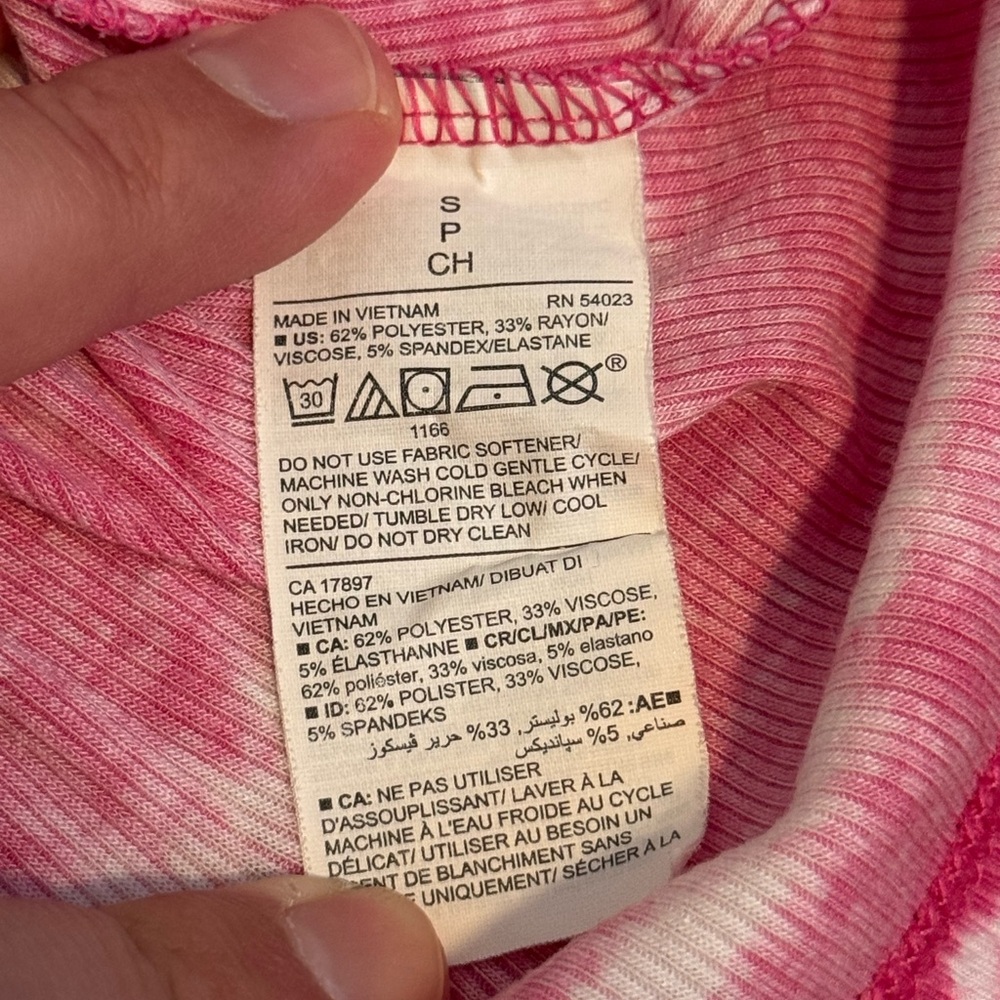 Old Navy - Pink and White Striped Tank Top - Picture 4 of 4
